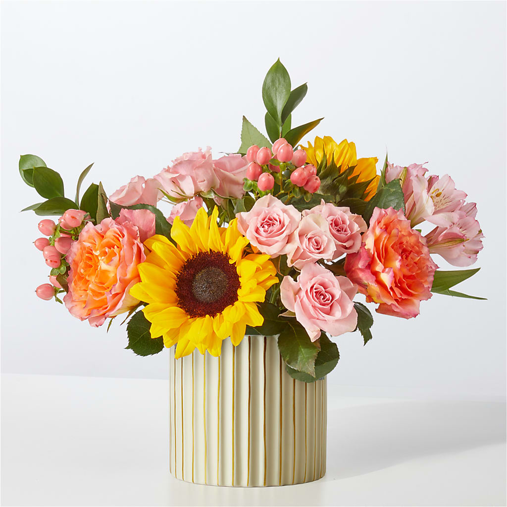 Sun's Out Bouquet – DOMINO'S BLOOMS, Granbury TX