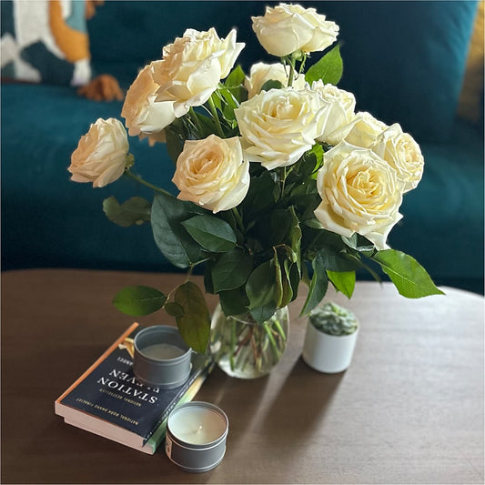 Long Stem Yellow Rose Bouquet – DOMINO'S BLOOMS, Granbury TX