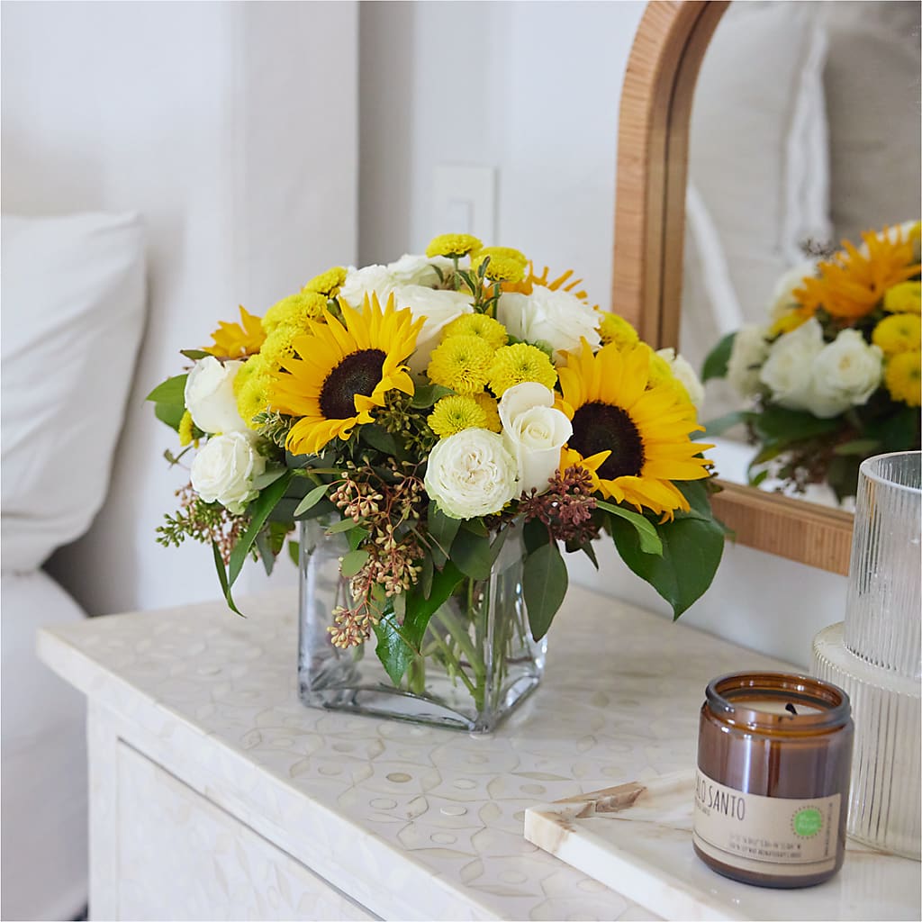Luminous Morning Bouquet – DOMINO'S BLOOMS, Granbury TX