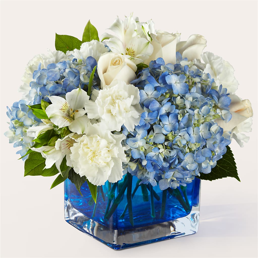 Soothing Waters Bouquet – DOMINO'S BLOOMS, Granbury TX