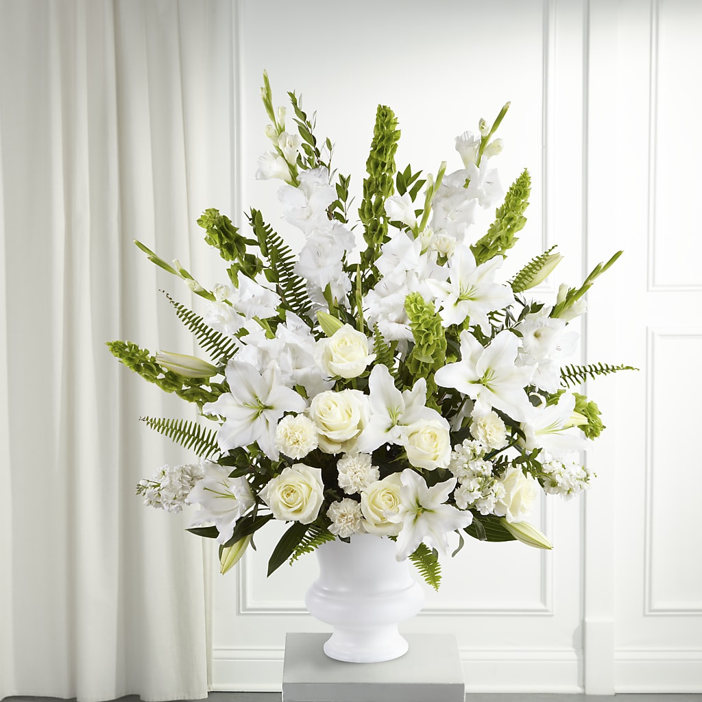 Morning Stars Arrangement – DOMINO'S BLOOMS, Granbury TX