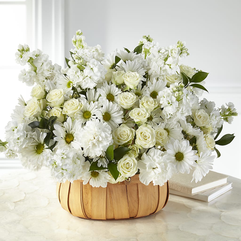 Graceful Garden Basket – DOMINO'S BLOOMS, Granbury TX