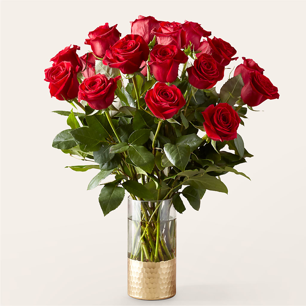 Classic Love Red Rose Bouquet – DOMINO'S BLOOMS, Granbury TX
