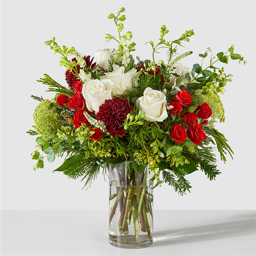 Favorite Traditions Bouquet – DOMINO'S BLOOMS, Granbury TX