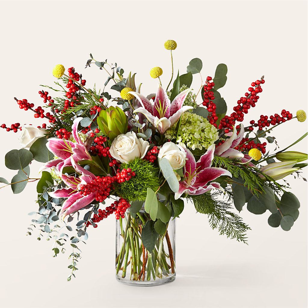 Berry & Bright Bouquet – DOMINO'S BLOOMS, Granbury TX
