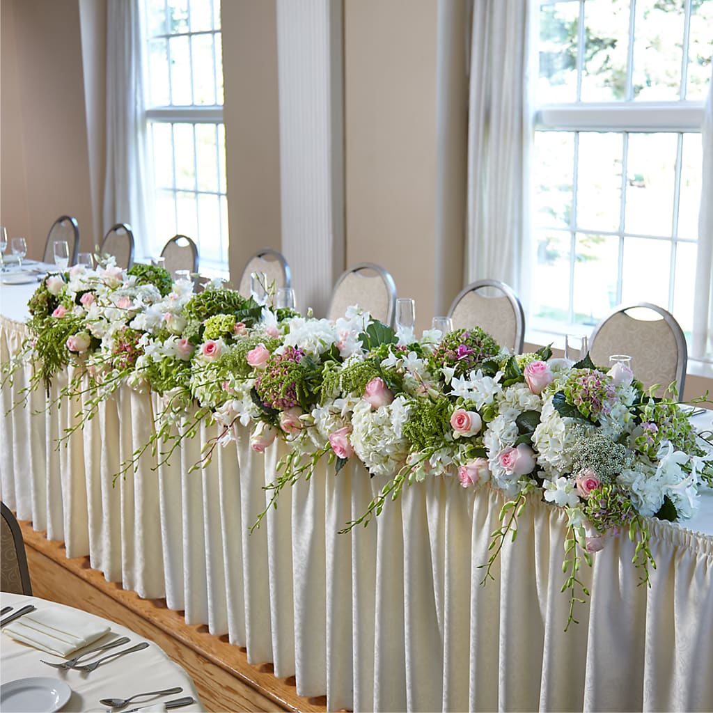 State of Joy Head Table Arrangement – DOMINO'S BLOOMS, Granbury TX