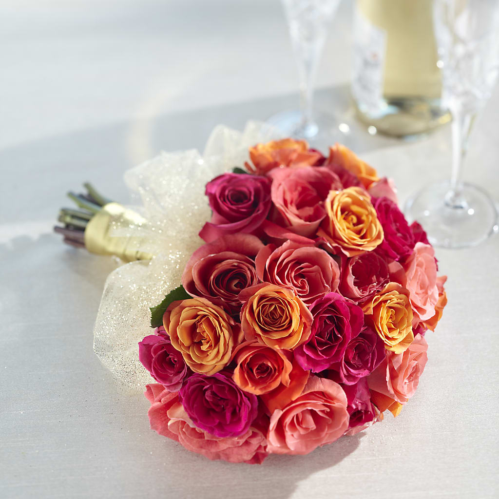 Sweet Roses Bouquet – DOMINO'S BLOOMS, Granbury TX