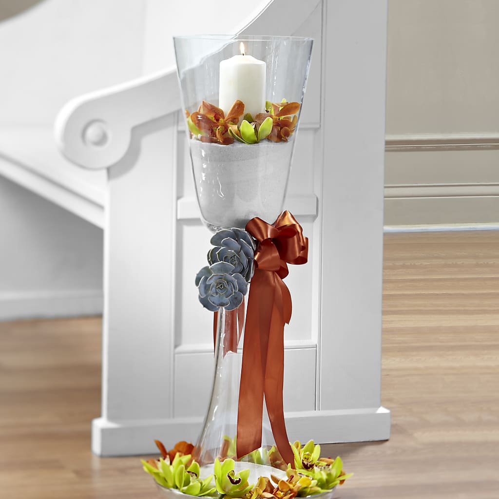 Matrimony Pew Decor – DOMINO'S BLOOMS, Granbury TX