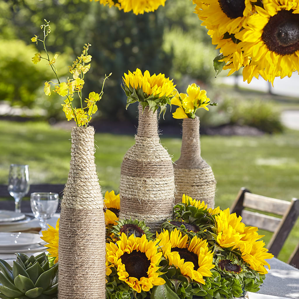 Sublime Garden Centerpiece – DOMINO'S BLOOMS, Granbury TX