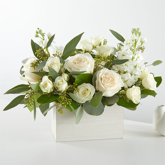 Fresh Linen Box Bouquet – DOMINO'S BLOOMS, Granbury TX