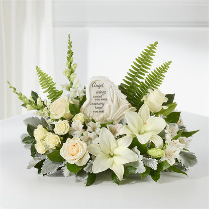 Holding You Close Arrangement – DOMINO'S BLOOMS, Granbury TX