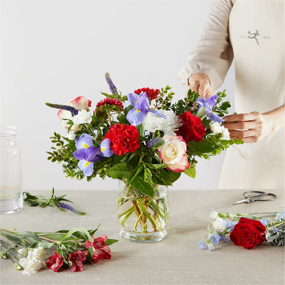 Star Spangled - A Florist Original – DOMINO'S BLOOMS, Granbury TX
