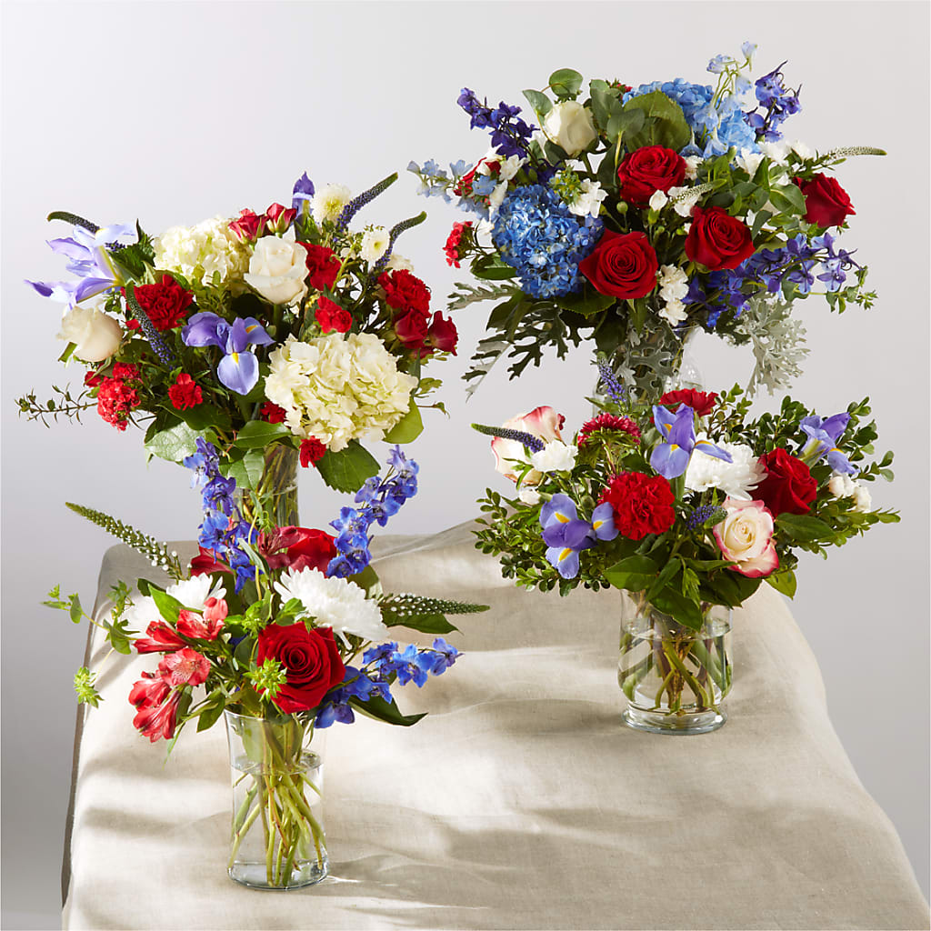 Star Spangled - A Florist Original – DOMINO'S BLOOMS, Granbury TX