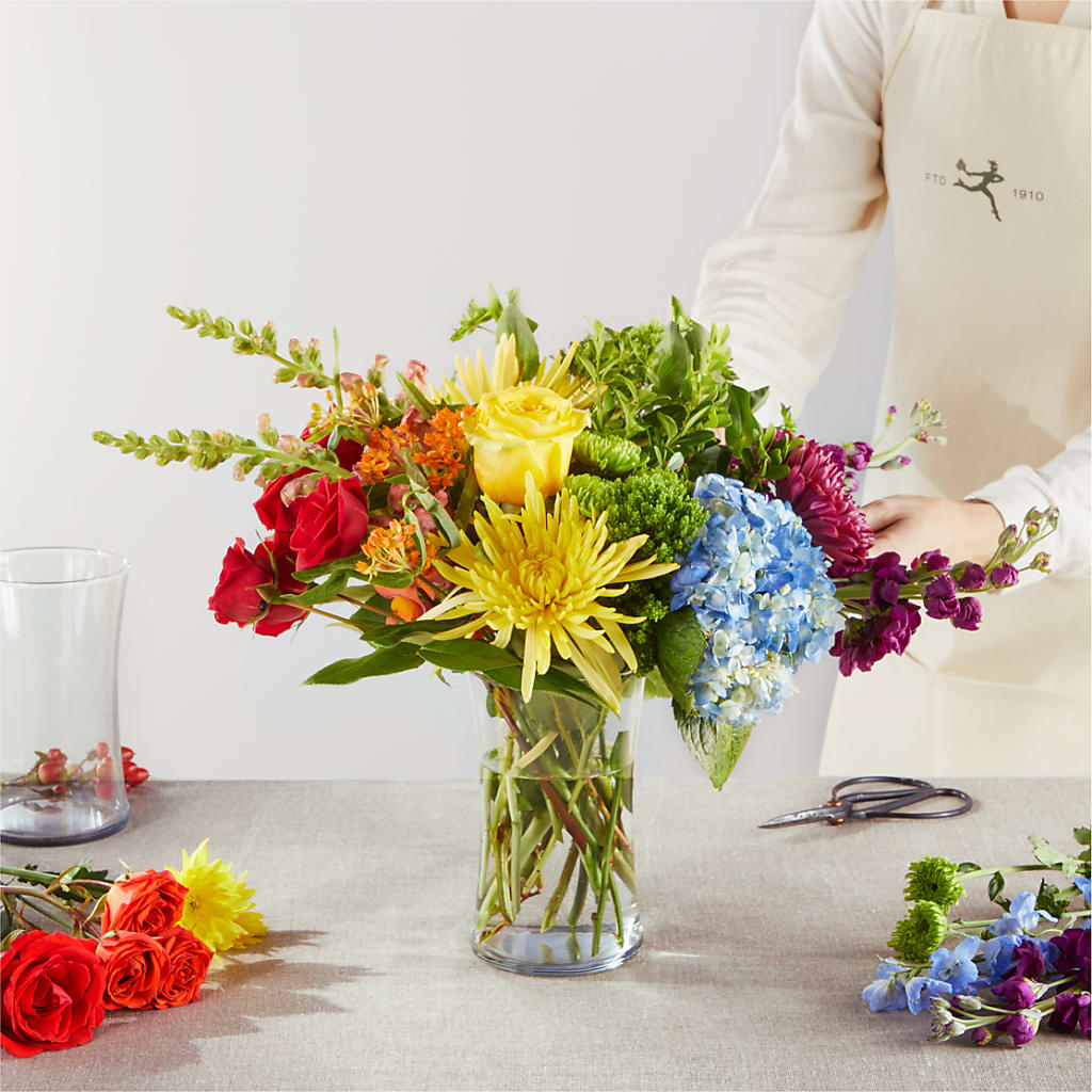 Summer Spectra - A Florist Original – DOMINO'S BLOOMS, Granbury TX