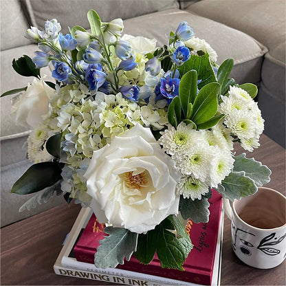Clear Skies Bouquet – DOMINO'S BLOOMS, Granbury TX