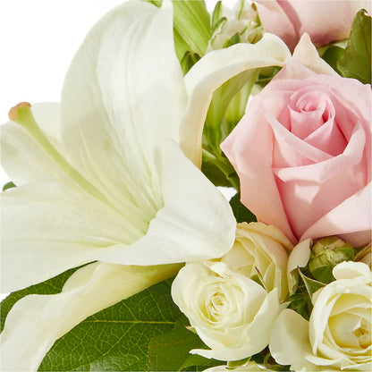 Kindhearted Bouquet – DOMINO'S BLOOMS, Granbury TX
