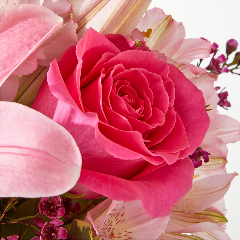 Lucky in Love Bouquet – DOMINO'S BLOOMS, Granbury TX