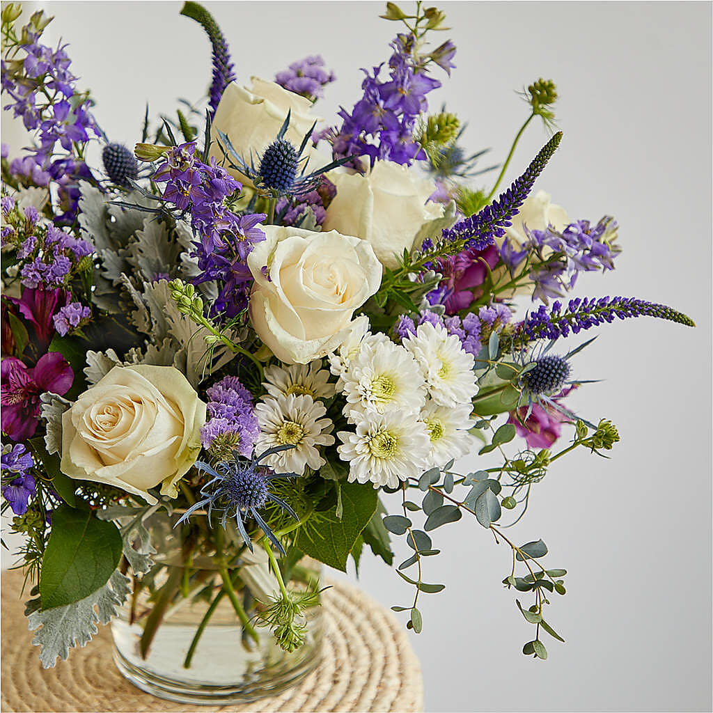 Shooting Star Bouquet – DOMINO'S BLOOMS, Granbury TX