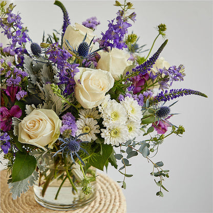 Shooting Star Bouquet – DOMINO'S BLOOMS, Granbury TX