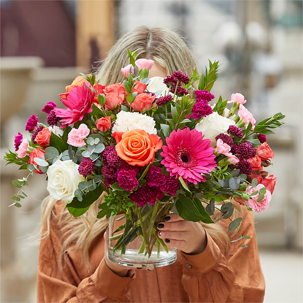 Smell the Roses Bouquet – DOMINO'S BLOOMS, Granbury TX