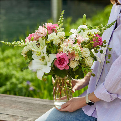 Fondly Bouquet – DOMINO'S BLOOMS, Granbury TX
