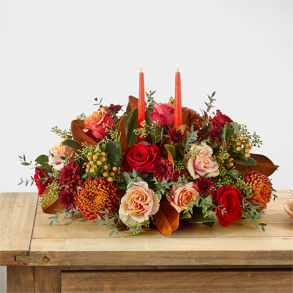 Gather Near Centerpiece – DOMINO'S BLOOMS, Granbury TX
