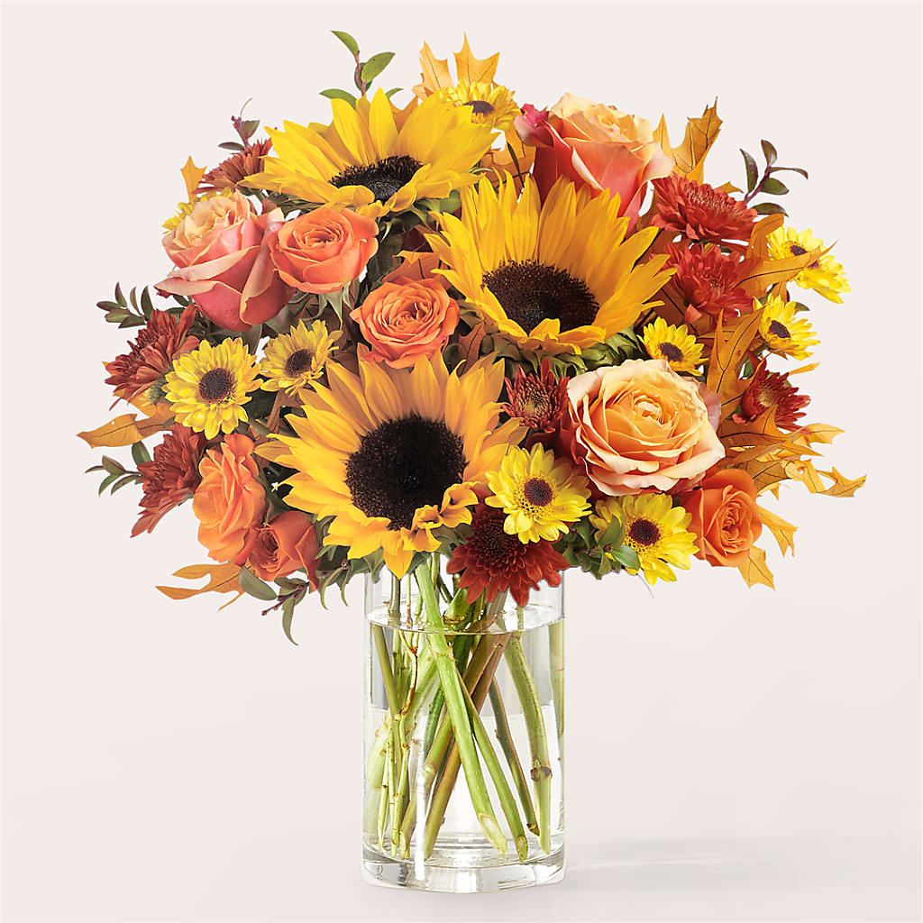 Fluttering Foliage Bouquet – DOMINO'S BLOOMS, Granbury TX