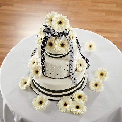 Simple Sophistication Cake Décor – DOMINO'S BLOOMS, Granbury TX